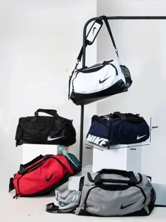 ساک ورزشی نایک ۳۰۶۱