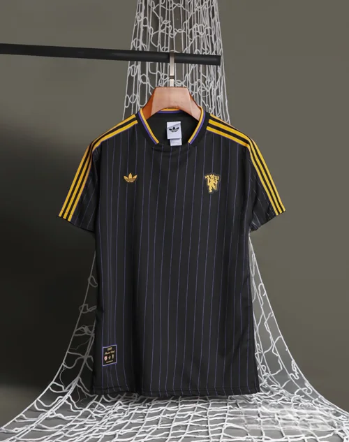 کیت منچستریونایتدهتلی (پلیری)