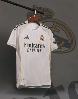 کیت اول رئال مادرید ۲۰۲۵_۲۰۲۶ [پلیری]